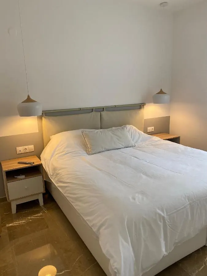 Theta Θ2 Luxury Apartment'S Salonic 0*,